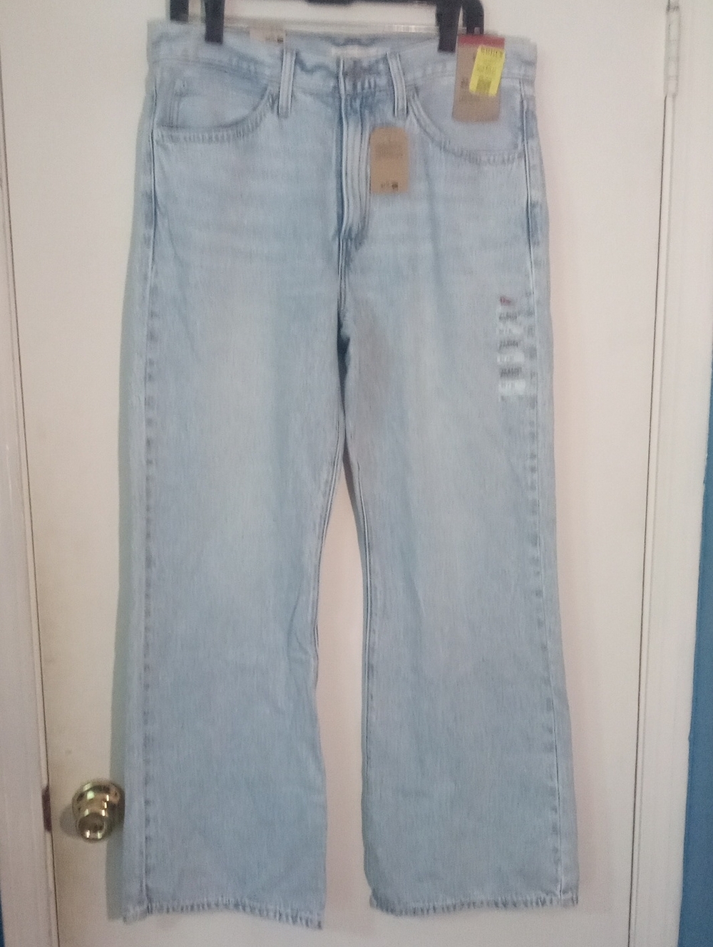 * Levis Light Wash Wide-Leg Mens Bootcut Jeans 30 X 31 NWT $79.50 Baggy